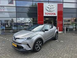 Grijs Gebruikt 2017 Toyota C-HR SUV | € 16.950 (Eerlijke prijs)