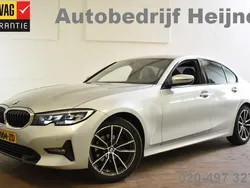 Grijs Gebruikt 2021 BMW 318 Executive Sedan | € 27.745 (Super prijs)