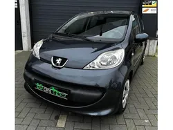 Grijs Gebruikt 2009 Peugeot 107 Hatchback | € 3.195 (Eerlijke prijs)
