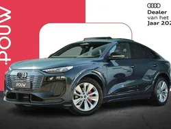 Blauw Nieuw 2025 Audi Q6 Sportback e-tron Performance SUV | € 86.450