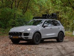 Beige Gebruikt 2015 Porsche Cayenne SUV | € 34.950 (Duur)