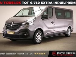 Grijs Gebruikt 2021 Renault Trafic Zen MPV | € 34.195