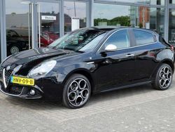 Zwart Gebruikt 2021 Alfa Romeo Giulietta Executive Hatchback | € 21.950