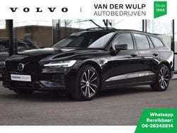 Zwart, metallic lak Gebruikt 2024 Volvo V60 Plus Stationwagen | € 40.950 (Goede deal)