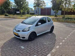 Zilver Gebruikt 2009 Toyota Aygo Hatchback | € 3.250 (Iets duurder)