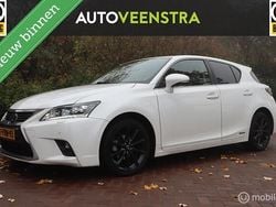 Wit Gebruikt 2014 Lexus CT200h Luxury Line Hatchback | € 9.999 (Eerlijke prijs)