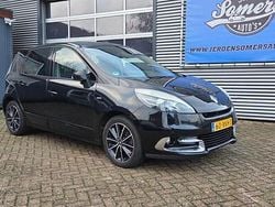 Zwart (metallic) Gebruikt 2012 Renault Scénic III Bose Edition MPV | € 3.500 (Goede deal)
