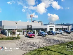 Blauw Gebruikt 2020 Mazda 3 Comfort Sedan | € 19.925 (Eerlijke prijs)