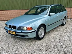 Groen Gebruikt 1998 BMW 523 Executive Stationwagen | € 8.900