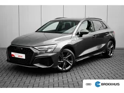 Grijs Gebruikt 2024 Audi A3 Sportback Hatchback | € 37.945 (Iets duurder)