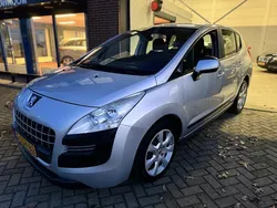 Grijs Gebruikt 2012 Peugeot 3008 MPV | € 4.850 (Eerlijke prijs)