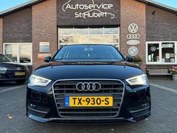 Zwart (metallic) Gebruikt 2015 Audi A3 Sportback Ambition Hatchback | € 10.450 (Goede deal)