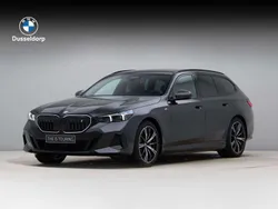 Zwart, metallic lak Nieuw 2024 BMW i5 Comfort Edition Sedan | € 98.887