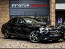 Zwart Gebruikt 2021 Mercedes E300 AMG Sedan | € 36.950 (Super prijs)