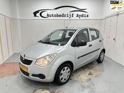 Grijs (metallic) Gebruikt 2011 Opel Agila Selection Hatchback | € 3.999 (Goede deal)