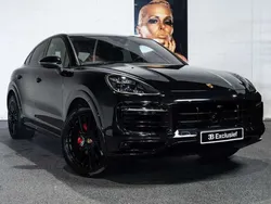 Zwart, metallic lak Gebruikt 2022 Porsche Cayenne Sport SUV | € 89.750 (Eerlijke prijs)