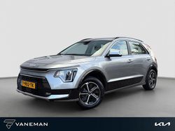 Grijs Gebruikt 2023 Kia Niro SUV | € 28.950 (Eerlijke prijs)