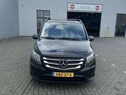 Zwart Gebruikt 2018 Mercedes Vito MPV | € 17.250 (Goede deal)