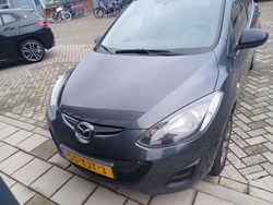 Grijs Gebruikt 2012 Mazda 2 Sedan | € 1.800 (Eerlijke prijs)