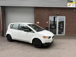 Wit Gebruikt 2010 Mitsubishi Colt Edition Hatchback | € 2.999 (Eerlijke prijs)