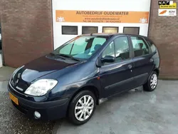 Blauw Gebruikt 2001 Renault Scénic MPV | € 895 (Goede deal)