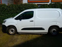 Wit Gebruikt 2021 Peugeot Partner Premium MPV | € 10.750 (Eerlijke prijs)