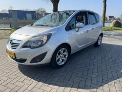 Grijs Gebruikt 2011 Opel Meriva Cosmo MPV | € 3.500 (Super prijs)