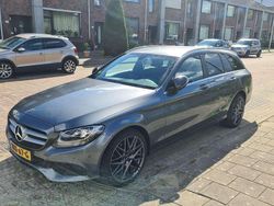 Grijs Gebruikt 2017 Mercedes C200 Premium Stationwagen | € 18.750 (Super prijs)