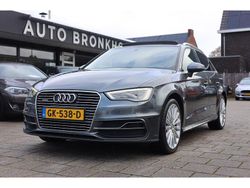 Grijs Gebruikt 2015 Audi A3 Ambition Hatchback | € 15.950 (Eerlijke prijs)