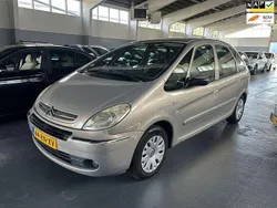 Beige Gebruikt 2005 Citroën Xsara Picasso Attraction MPV | € 775 (Goede deal)