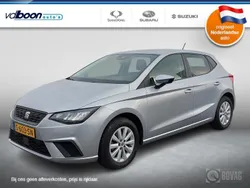 Grijs Gebruikt 2023 Seat Ibiza Business Hatchback | € 17.750 (Eerlijke prijs)