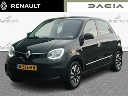 Zwart metallic Gebruikt 2021 Renault Twingo Intens Hatchback | € 10.950 (Eerlijke prijs)