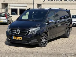 Zwart Gebruikt 2017 Mercedes V250 Avantgarde MPV | € 25.950