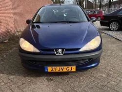 Blauw Gebruikt 2002 Peugeot 206 Hatchback | € 1.400 (Eerlijke prijs)