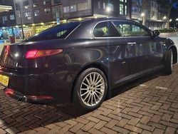 Gebruikt 2006 Alfa Romeo GT Coupé | € 1.999 (Eerlijke prijs)