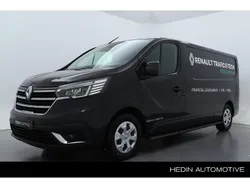 Midnight black bc (ted68) Gebruikt 2025 Renault Trafic Van | € 39.950 (Eerlijke prijs)