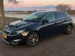 Blauw Gebruikt 2017 Peugeot 308 Hatchback | € 9.500 (Eerlijke prijs)