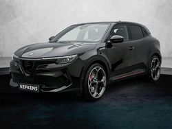Zwart Nieuw 2025 Alfa Romeo Junior Veloce SUV | € 49.720 (Iets duurder)