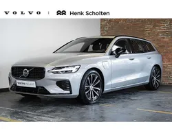 Grijs Gebruikt 2022 Volvo V60 Plus Stationwagen | € 49.950 (Iets duurder)