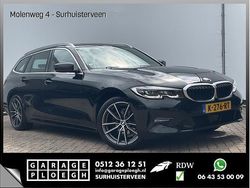 Zwart Gebruikt 2021 BMW 318 Executive Stationwagen | € 24.444 (Goede deal)