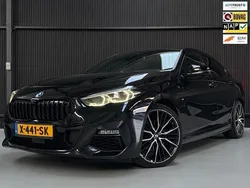 Zwart Gebruikt 2020 BMW 218 Executive Coupé | € 23.450 (Iets duurder)