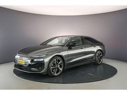 Daytona grijs pareleffect Gebruikt 2025 Audi e-tron Sportback S-Line SUV | € 72.900