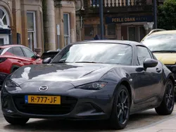 Grijs Gebruikt 2017 Mazda MX5 Cabriolet | € 24.750 (Duur)