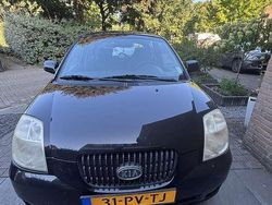 Zwart Gebruikt 2004 Kia Picanto Hatchback | € 3.500 (Eerlijke prijs)