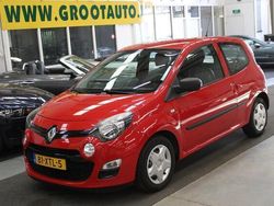 Rood Gebruikt 2012 Renault Twingo Authentique Hatchback | € 2.244 (Goede deal)