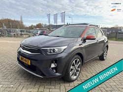 Grijs Gebruikt 2018 Kia Stonic SUV | € 13.650 (Eerlijke prijs)
