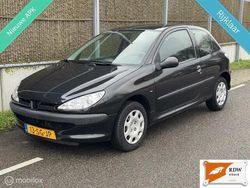Zwart Gebruikt 2006 Peugeot 206 Hatchback | € 1.750 (Eerlijke prijs)