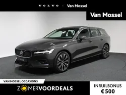 Grijs, metallic lak Gebruikt 2024 Volvo V60 Plus Stationwagen | € 49.940 (Duur)