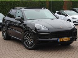 Zwart Gebruikt 2017 Porsche Cayenne SUV | € 56.950 (Eerlijke prijs)