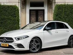 Wit Gebruikt 2019 Mercedes A180 AMG Hatchback | € 24.440 (Eerlijke prijs)